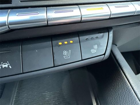 Certified 2023 Cadillac CT5 Luxury image 46