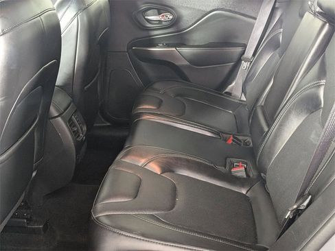 Certified 2021 Jeep Cherokee Latitude Lux image 25