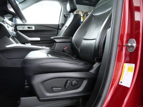 Certified 2021 Ford Explorer Limited AWD/4WD image 18