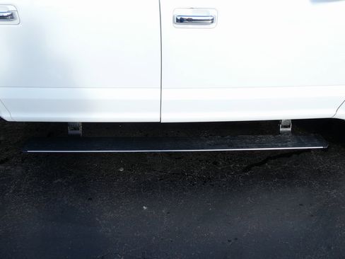 Used 2020 Ford F150 Platinum w/ Equipment Group 701A Luxury image 5