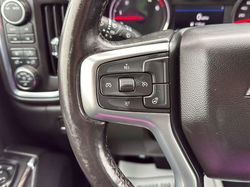 Used 2022 Chevrolet Silverado 2500 LTZ w/ LTZ Convenience Package image 31