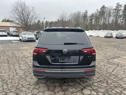 Used 2024 Volkswagen Tiguan SE