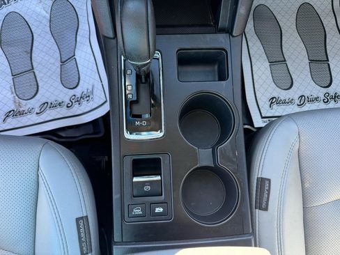 Used 2018 Subaru Outback 2.5i Limited image 21