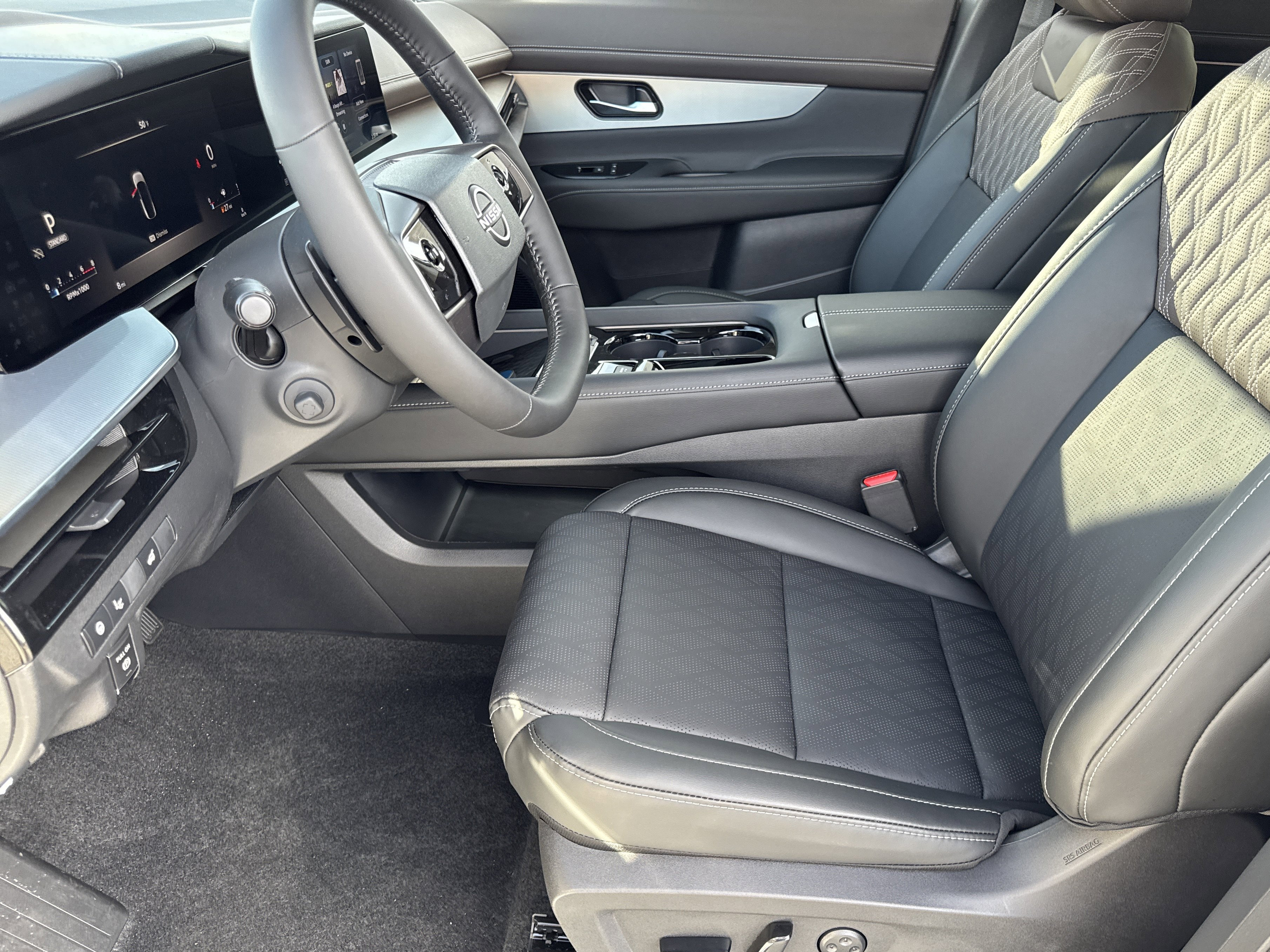 New 2026 Nissan Murano Platinum w/ Cargo Package AWD/4WD image 11