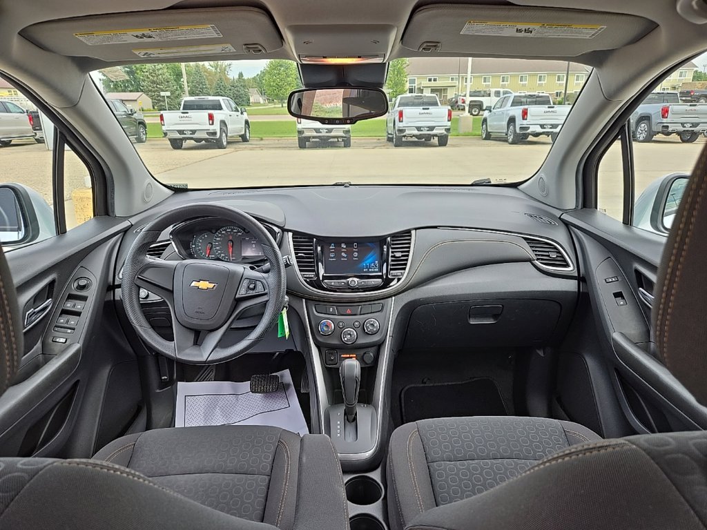 Used 2017 Chevrolet Trax LS FWD image 16