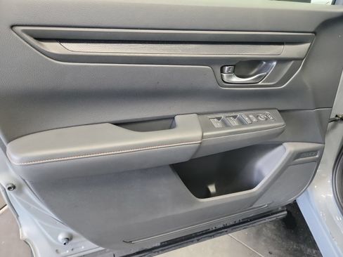 Used 2024 Honda CR-V Sport image 13