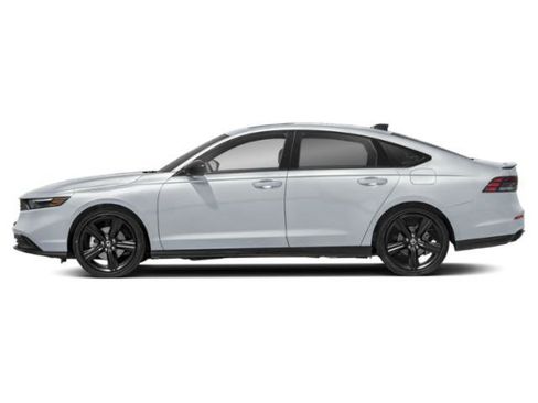 Used 2024 Honda Accord Sport image 3