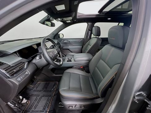 Certified 2024 GMC Acadia AT4 w/ Luxury Package AWD/4WD image 21