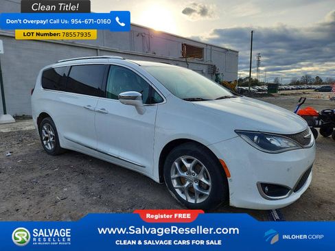 Used 2017 Chrysler Pacifica Limited w/ UConnect Theater Package image 5