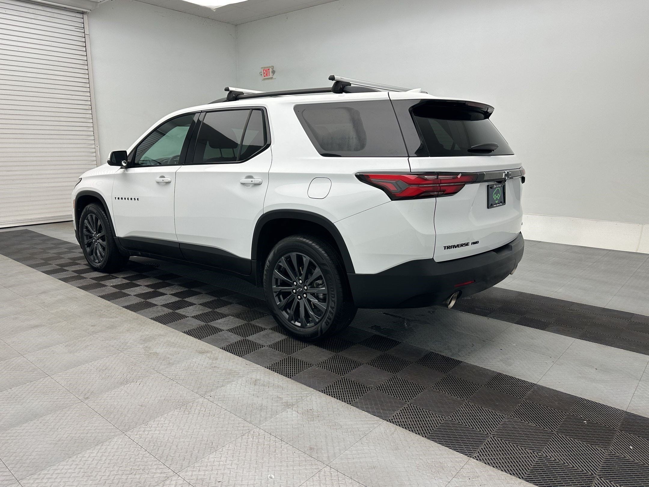 Certified 2023 Chevrolet Traverse RS AWD/4WD image 3