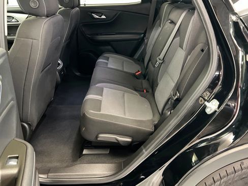 Used 2025 Chevrolet Blazer LT image 21
