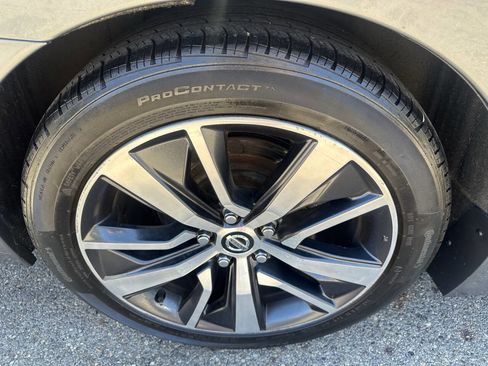 Used 2020 Nissan Maxima 3.5 SV w/ Floor Mat Group image 28