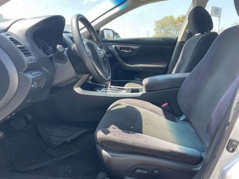 Used 2013 Nissan Altima 2.5 S image 11