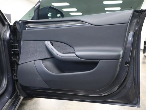 Used 2022 Tesla Model S Plaid AWD/4WD image 33