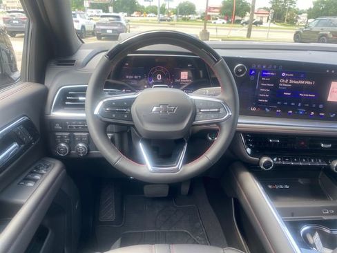 New 2026 Chevrolet Suburban RST w/ Advanced Technology Package AWD/4WD image 14