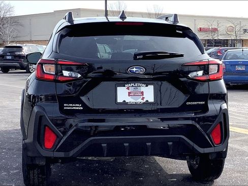 Certified 2025 Subaru Crosstrek 2.0i Premium image 3