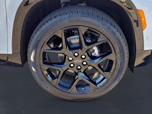 New 2026 Chevrolet Traverse RS image 10