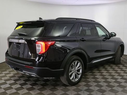 Used 2023 Ford Explorer XLT w/ Equipment Group 202A image 13