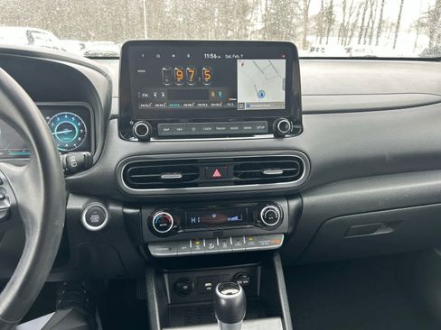 Used 2022 Hyundai Kona Limited image 20