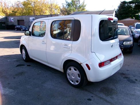 Used 2010 Nissan Cube 1.8 S w/ Interior Designer Pkg image 2