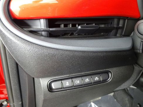 Used 2024 FIAT 500 e (RED) image 19