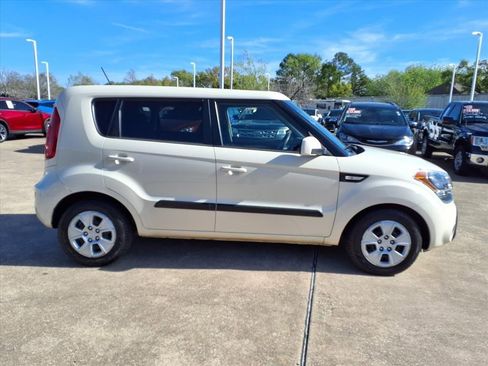 Used 2012 Kia Soul image 6