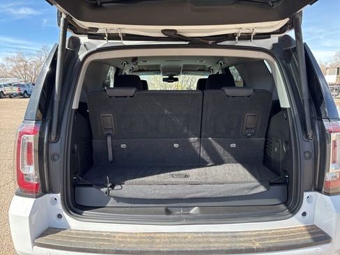 Used 2016 GMC Yukon SLE w/ HD Trailering Package AWD/4WD image 12