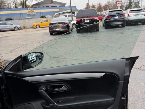 Used 2010 Volkswagen CC Luxury image 20