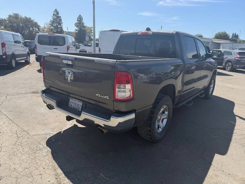 Used 2019 RAM 1500 Big Horn AWD/4WD image 5