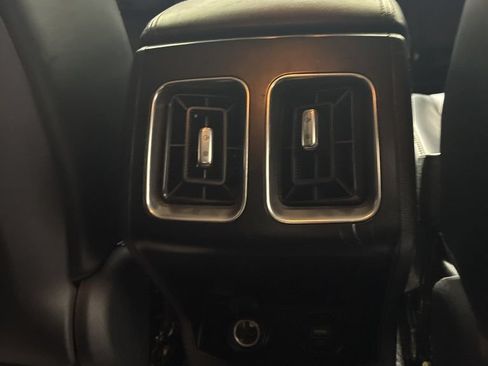 Used 2022 Kia Sorento EX FWD image 22