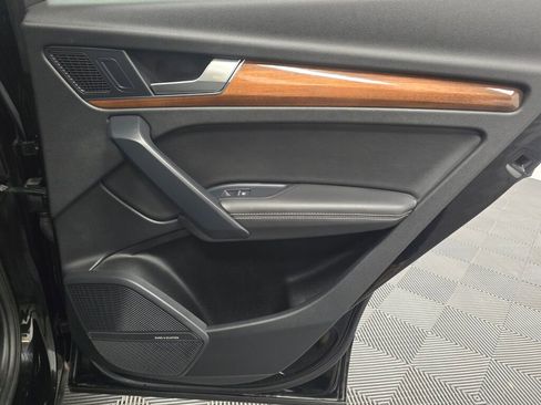 Used 2022 Audi Q5 2.0T Premium Plus w/ Premium Plus Package image 25