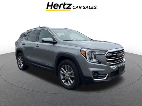 Used 2024 GMC Terrain SLT image 1