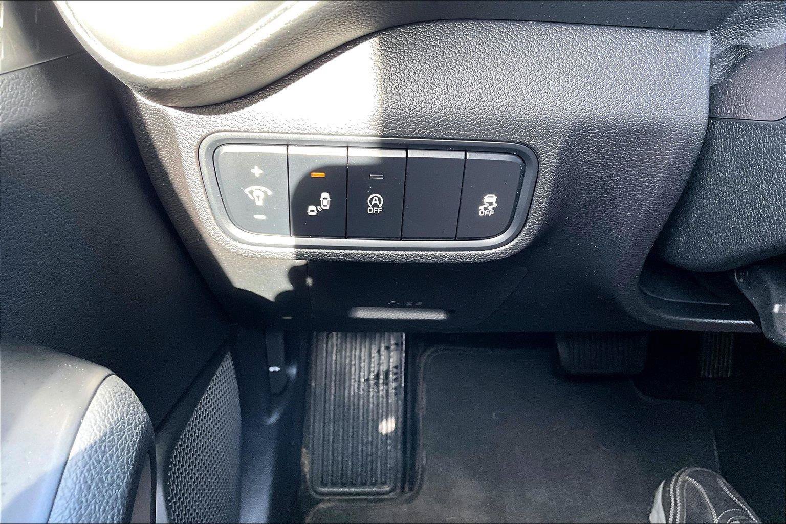 Used 2020 Kia Soul X-Line FWD image 36