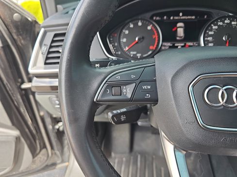 Used 2019 Audi Q5 2.0T Premium w/ Convenience Package image 17