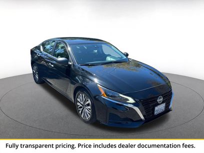 Used 2025 Nissan Altima 2.5 SV