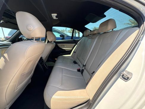 Used 2017 BMW 330i Sedan RWD image 8