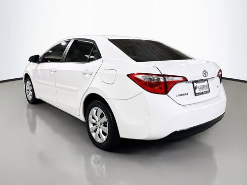Used 2015 Toyota Corolla LE FWD image 9