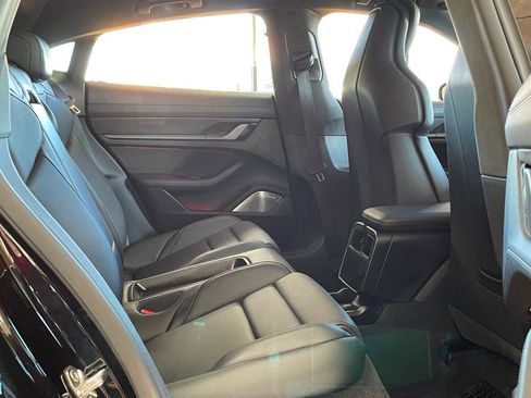 Used 2020 Porsche Taycan Turbo S image 28