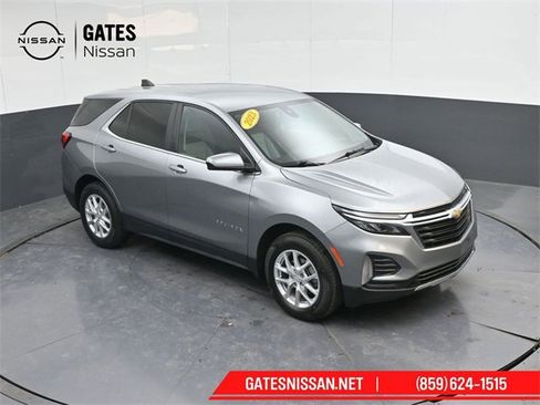 Used 2023 Chevrolet Equinox LT w/ Driver Convenience Package image 41