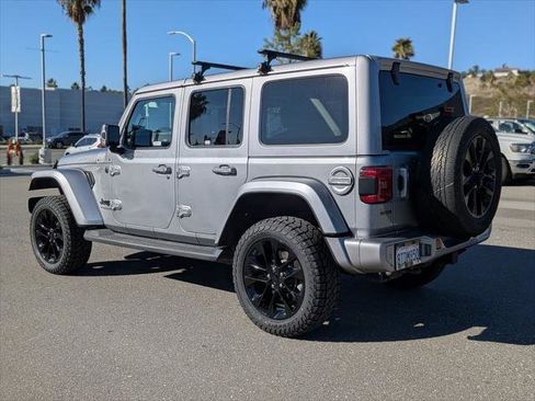 Certified 2020 Jeep Wrangler Unlimited Sahara image 4