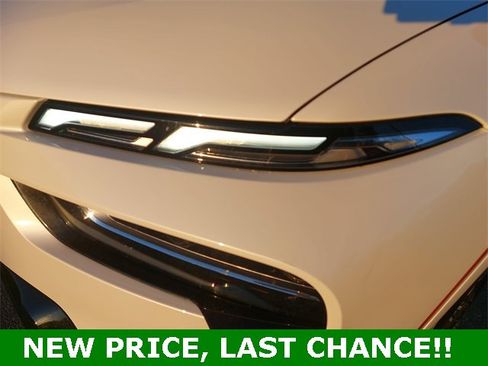 Used 2023 BMW X7 xDrive40i w/ Executive Package image 14