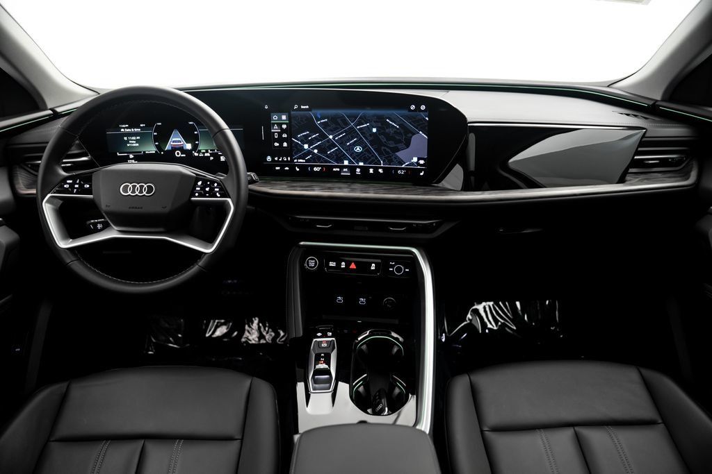 Certified 2025 Audi Q5 Premium w/ Convenience Package AWD/4WD image 18
