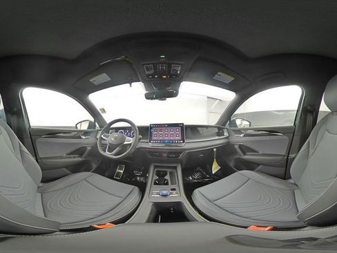 New 2026 Volkswagen Tiguan SE R-Line image 12