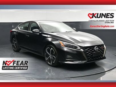 Used 2024 Nissan Altima 2.5 SR