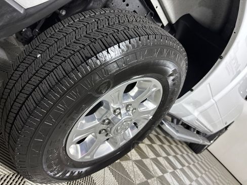 Used 2026 RAM 2500 Big Horn AWD/4WD image 35