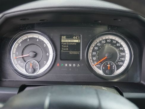 Used 2018 RAM 1500 Express w/ Black Ram 1500 Express Group image 18