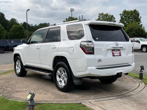 Used 2019 Toyota 4Runner SR5 Premium RWD image 5