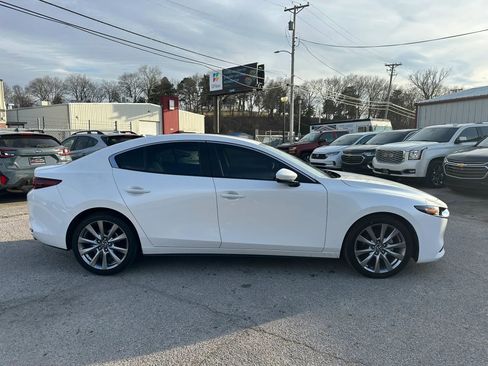 Used 2019 MAZDA MAZDA3 Preferred Sedan 4D image 6