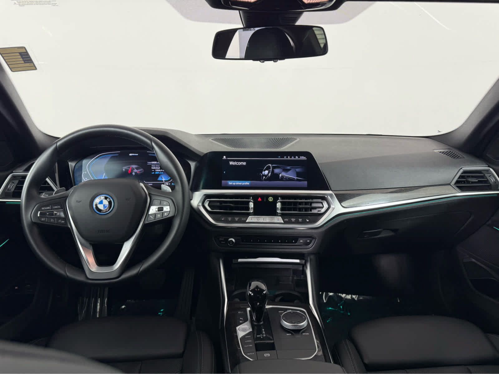 Used 2022 BMW 330e w/ Driving Assistance Package RWD image 12