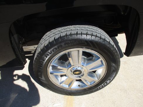 Used 2013 Chevrolet Silverado 1500 LT image 6